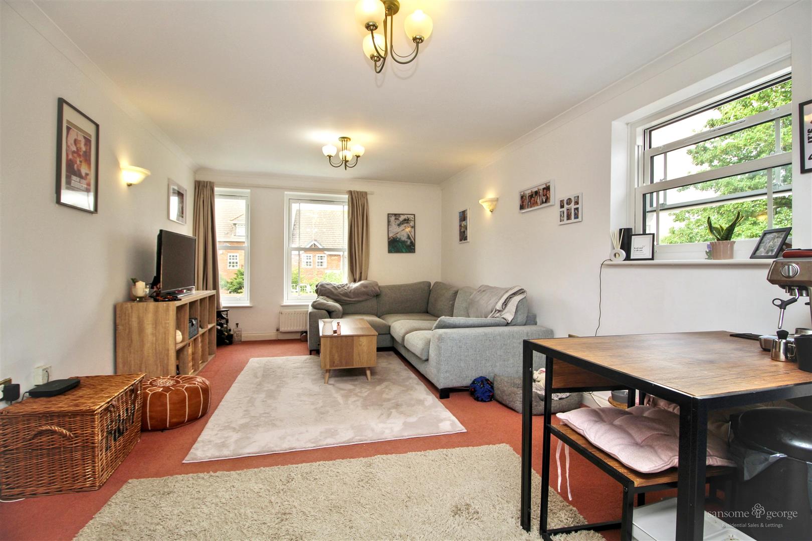 2 bed property in Westcote Road, Reading